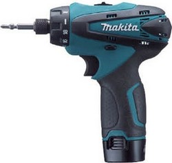 �������� �����-��� Makita DF 030 DWE